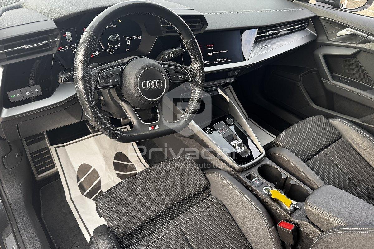 AUDI A3 Sedan 35 TFSI Business Advanced