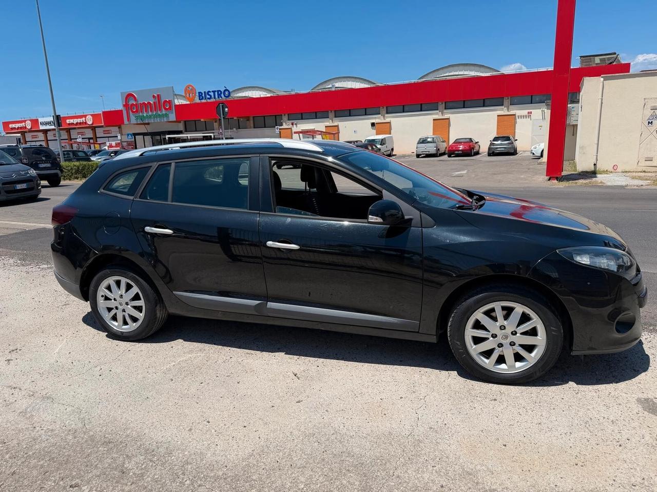 Renault Megane Mégane 1.5 dCi - DIESEL - 2011