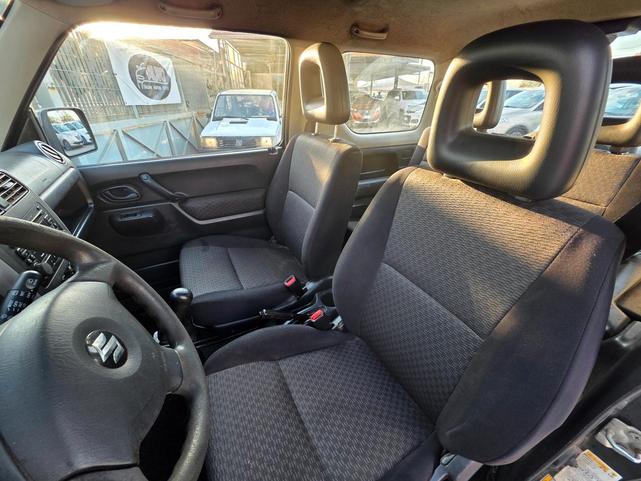 Suzuki Jimny 1.5 DDiS cat 4WD JLX Più