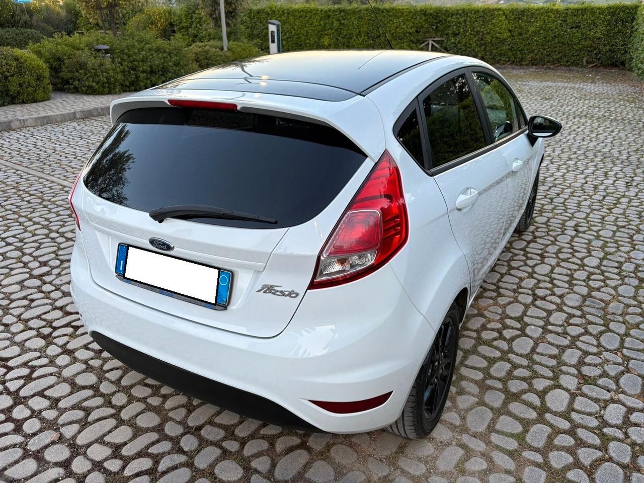 FORD Fiesta 1.5TDCi 75CV 5 porte ST-Line - 2017