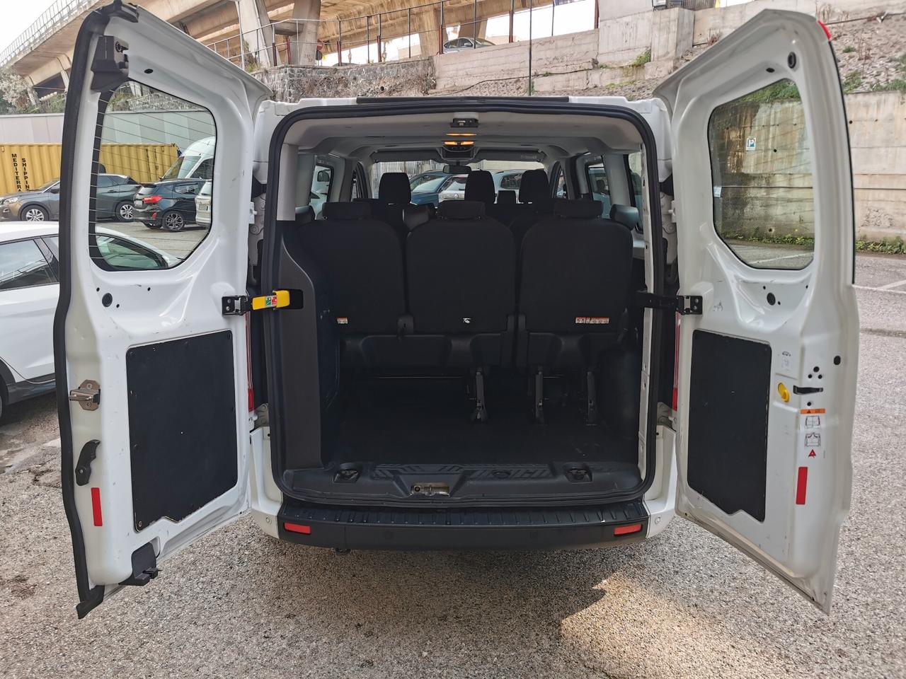 Ford Transit Custom 320 2.0 EcoBlue 130cv PC Combi Trend