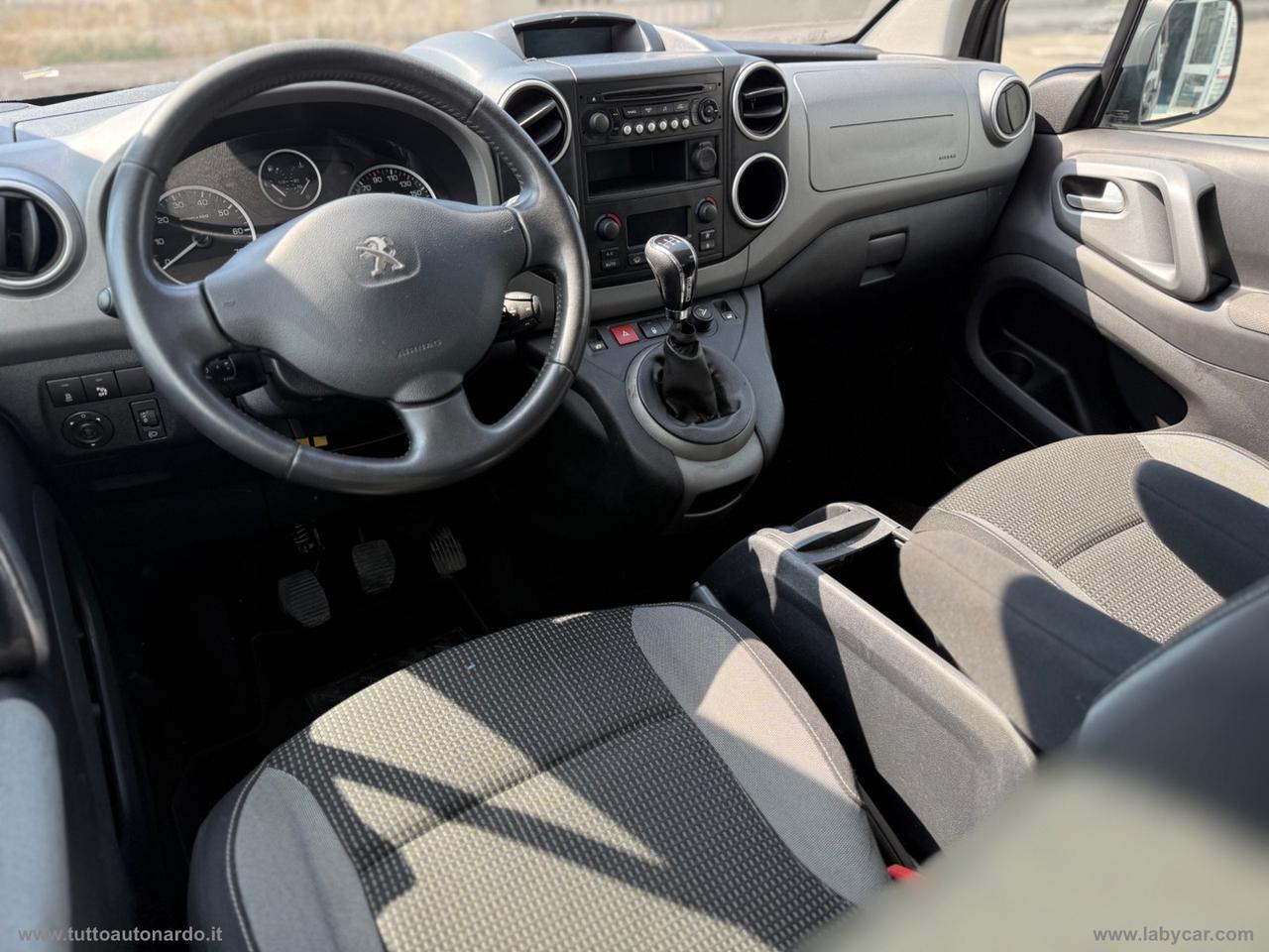 PEUGEOT Partner Tepee BlueHDi 100 Outdoor