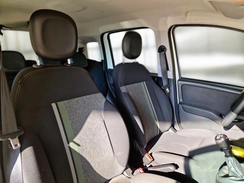 FIAT PANDA 1.0 70 CV SES HYBRID E6D-T CITY CROSS 5 PORTE BERLINA