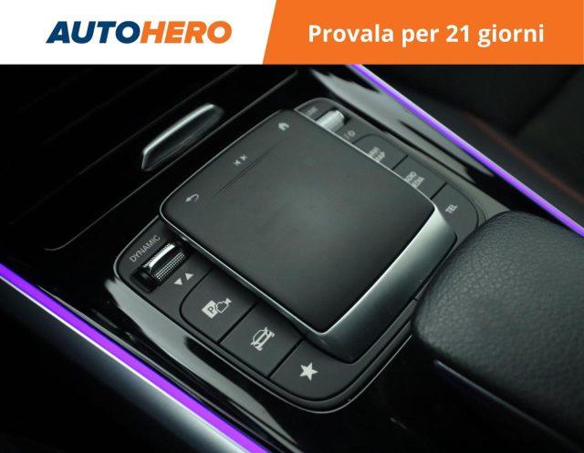 MERCEDES-BENZ GLB 200 d Automatic Premium