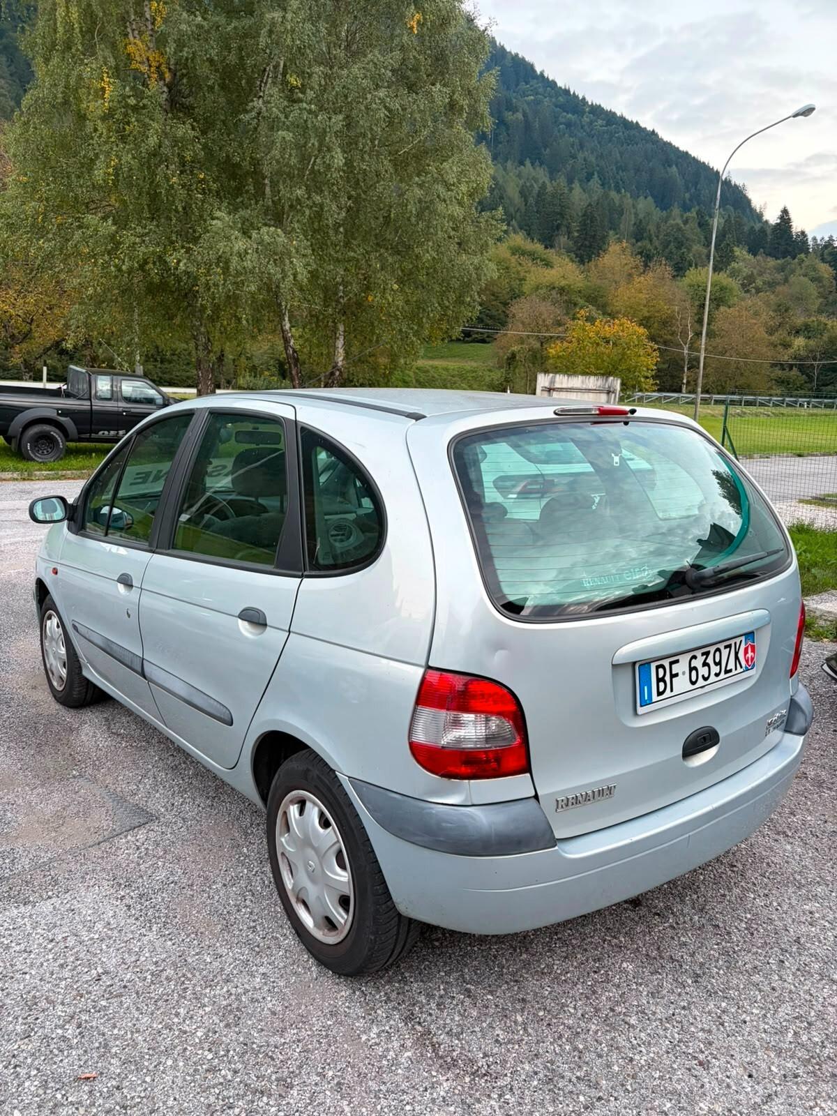 Renault Megane Mégane Scénic 1.6 16V cat RXE