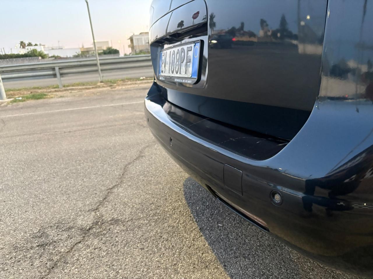 Peugeot 5008 1.6 HDi 7 posti Unipro 2014