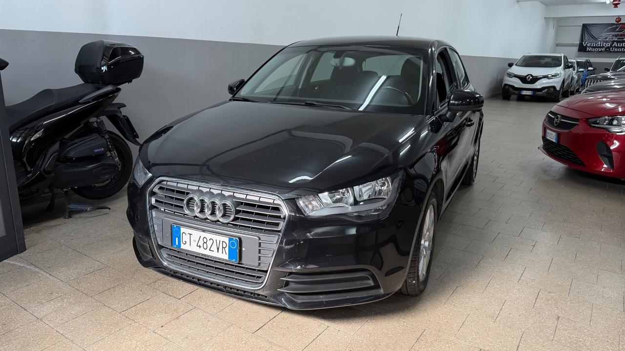 Audi A1 SPB 1.6 TDI Attraction 2012