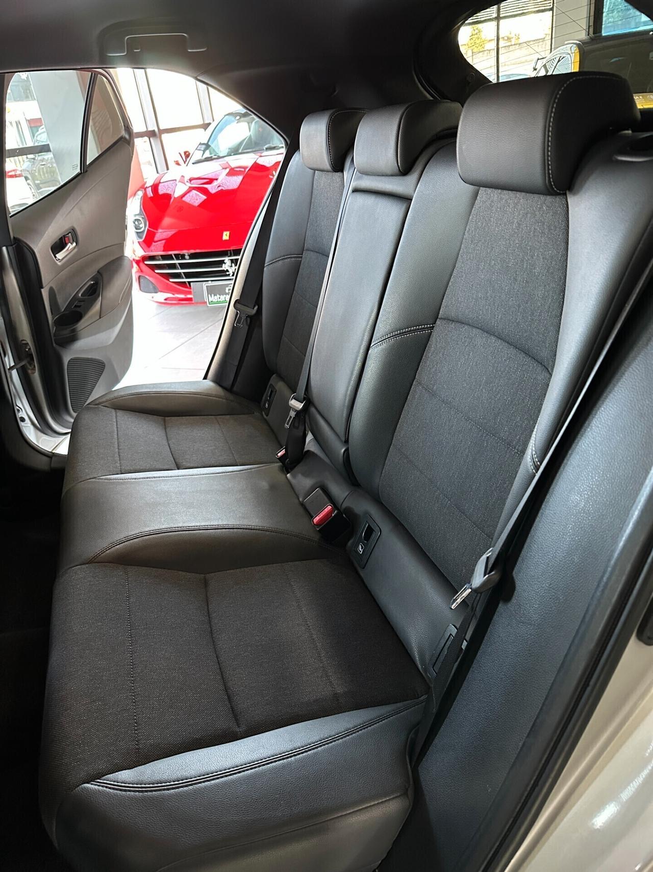 Toyota Corolla 98cv NEOPATENTATO ClimaBizona ADAS Finanziabile Garanzia
