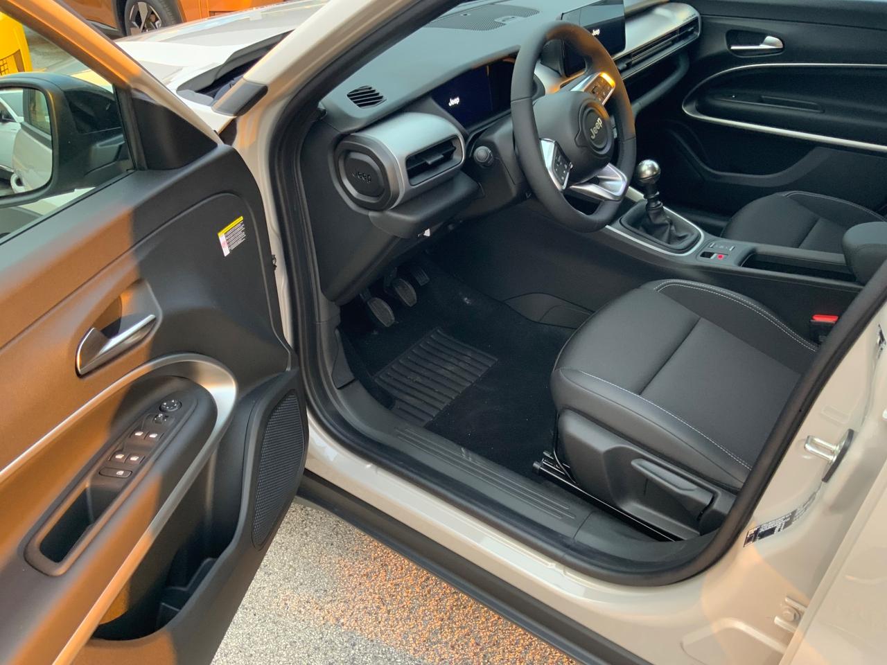 Jeep Avenger 1.2 Turbo 100 CV Summit