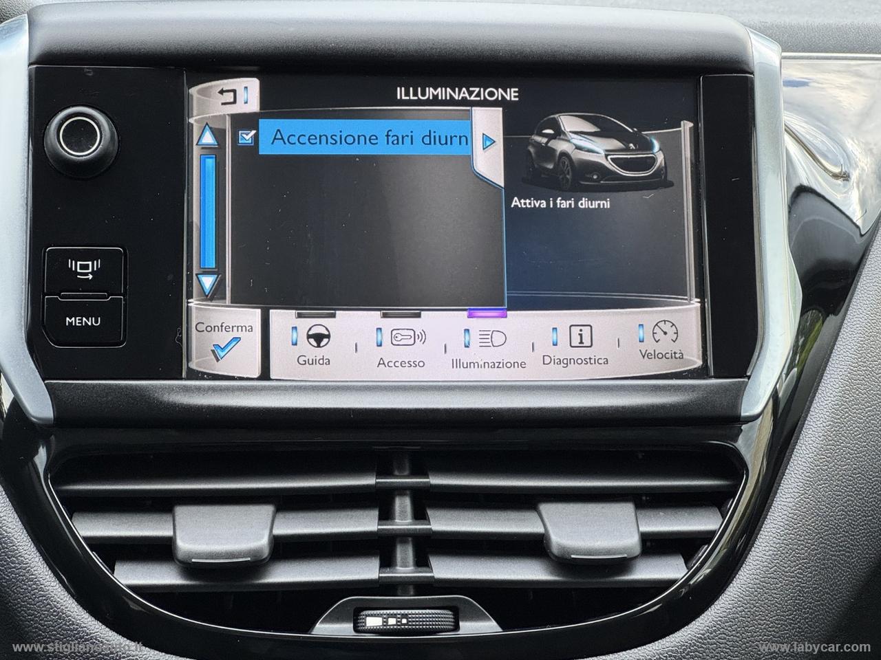 PEUGEOT 208 1.4 HDi 68 CV 5p. Business