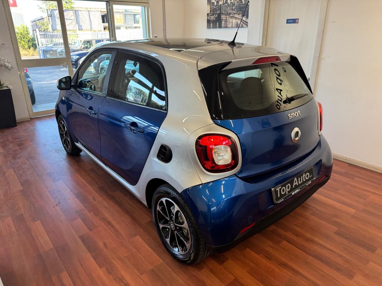 SMART FORFOUR 70 1.0 PASSION
