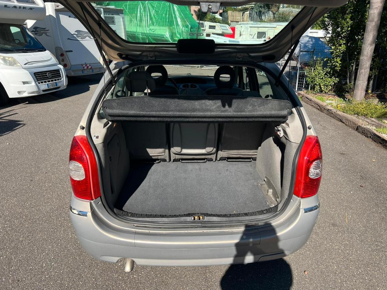 Citroen C4 1.6 HDi 110CV FAP Elegance