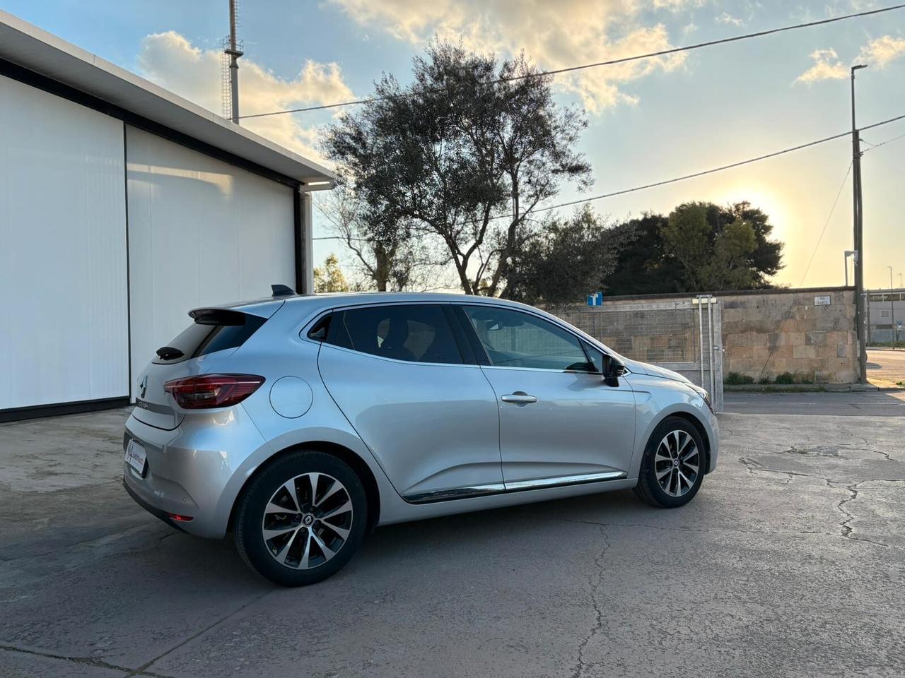 Renault Clio TCe 100 CV GPL Intens