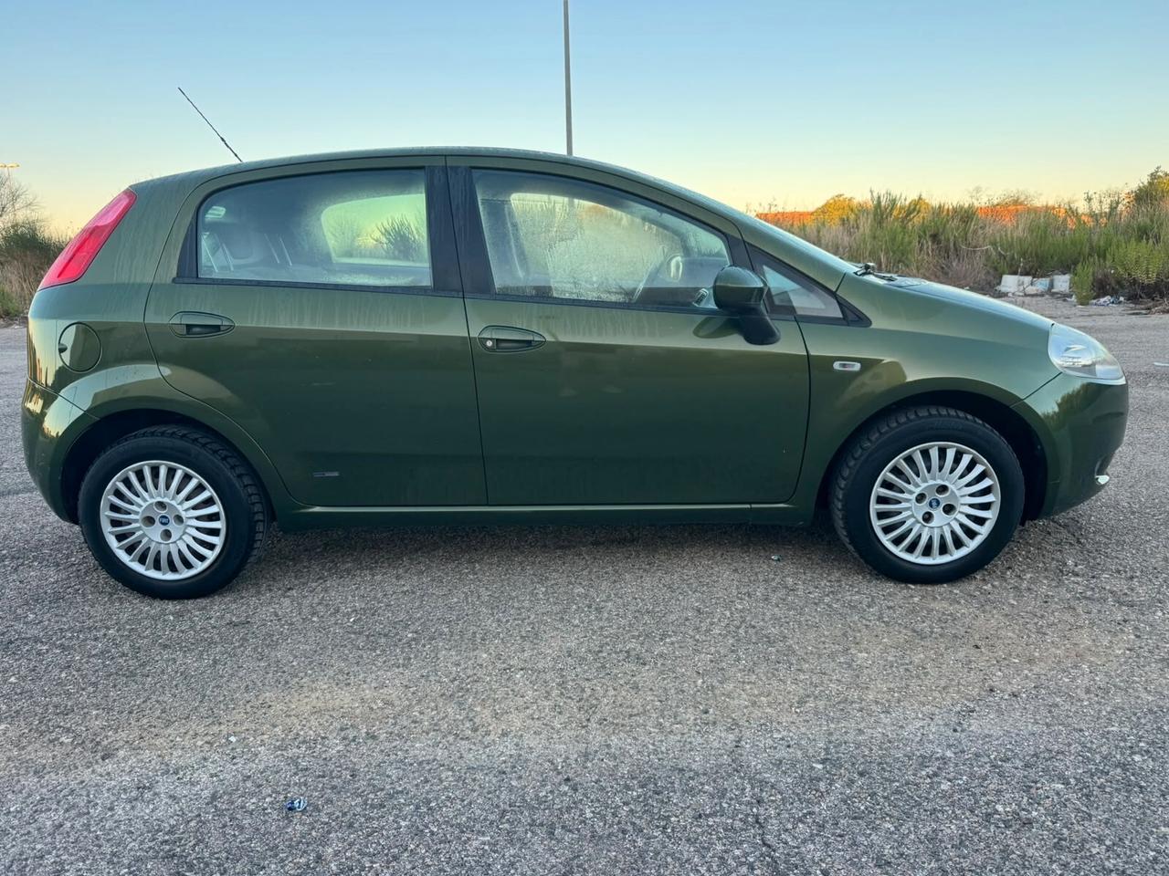 Fiat Grande Punto 1.4 5 porte SOLO 102.000 KM
