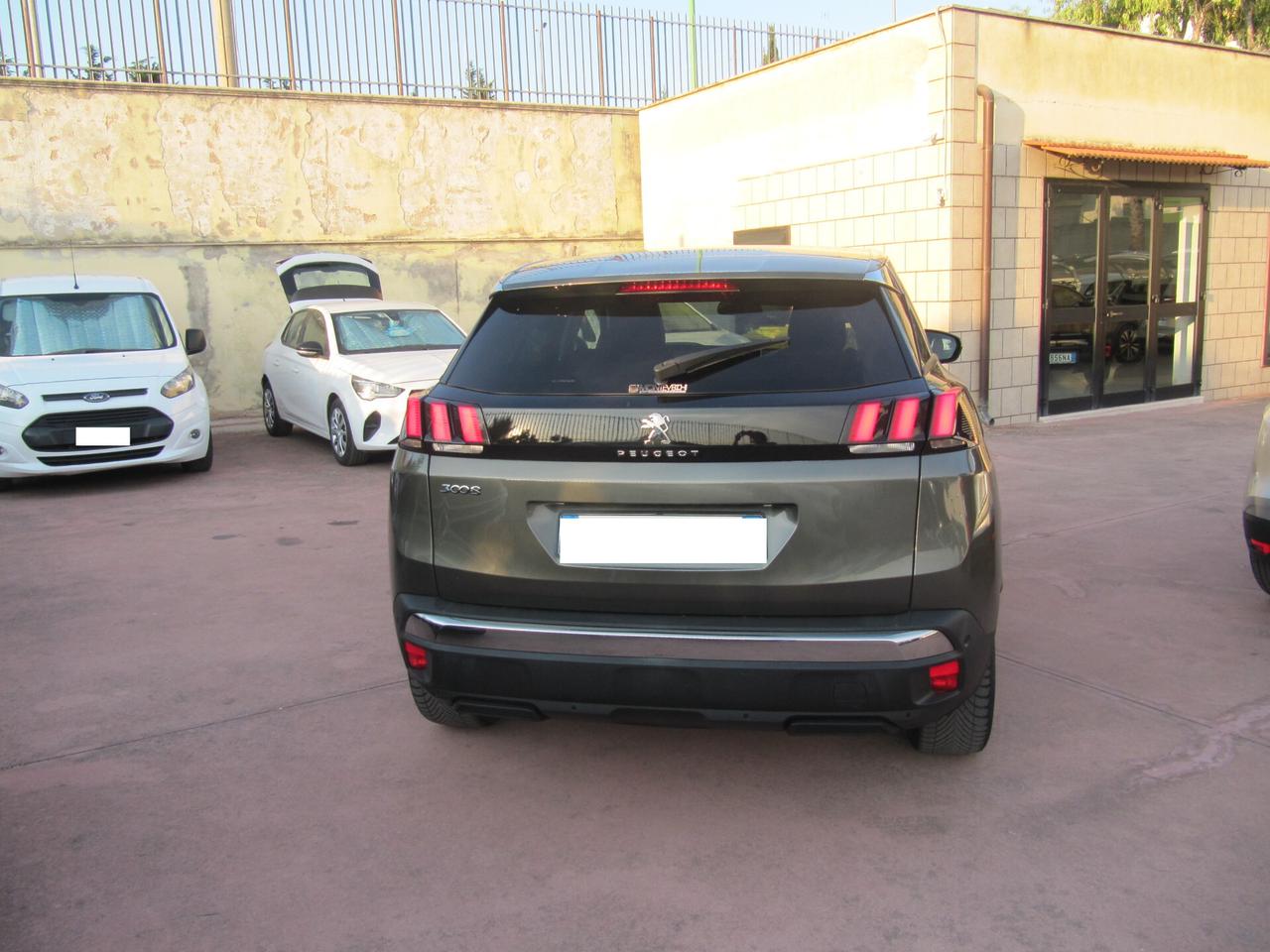 Peugeot 3008 BlueHDi 130 S&S EAT8 Allure - automatico