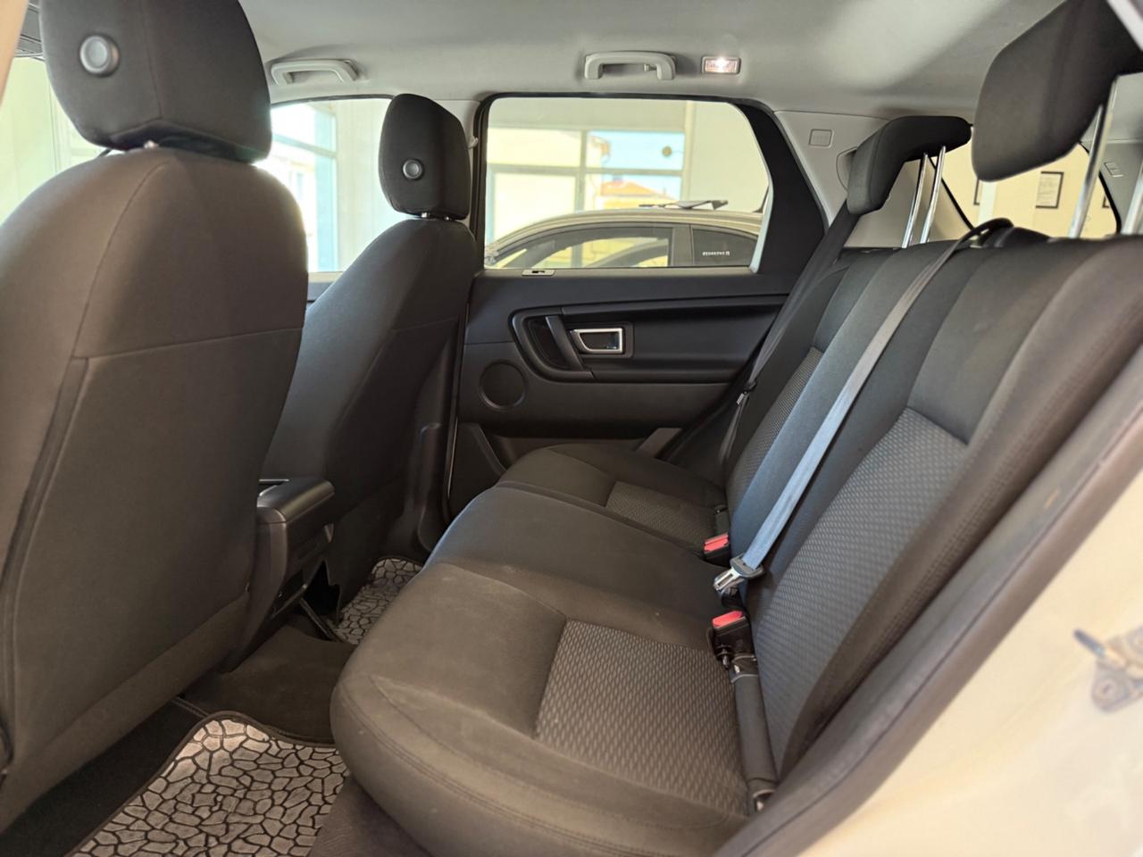 Land Rover discovery 2.0 td4 HSE Luxury awd 150cv automatico