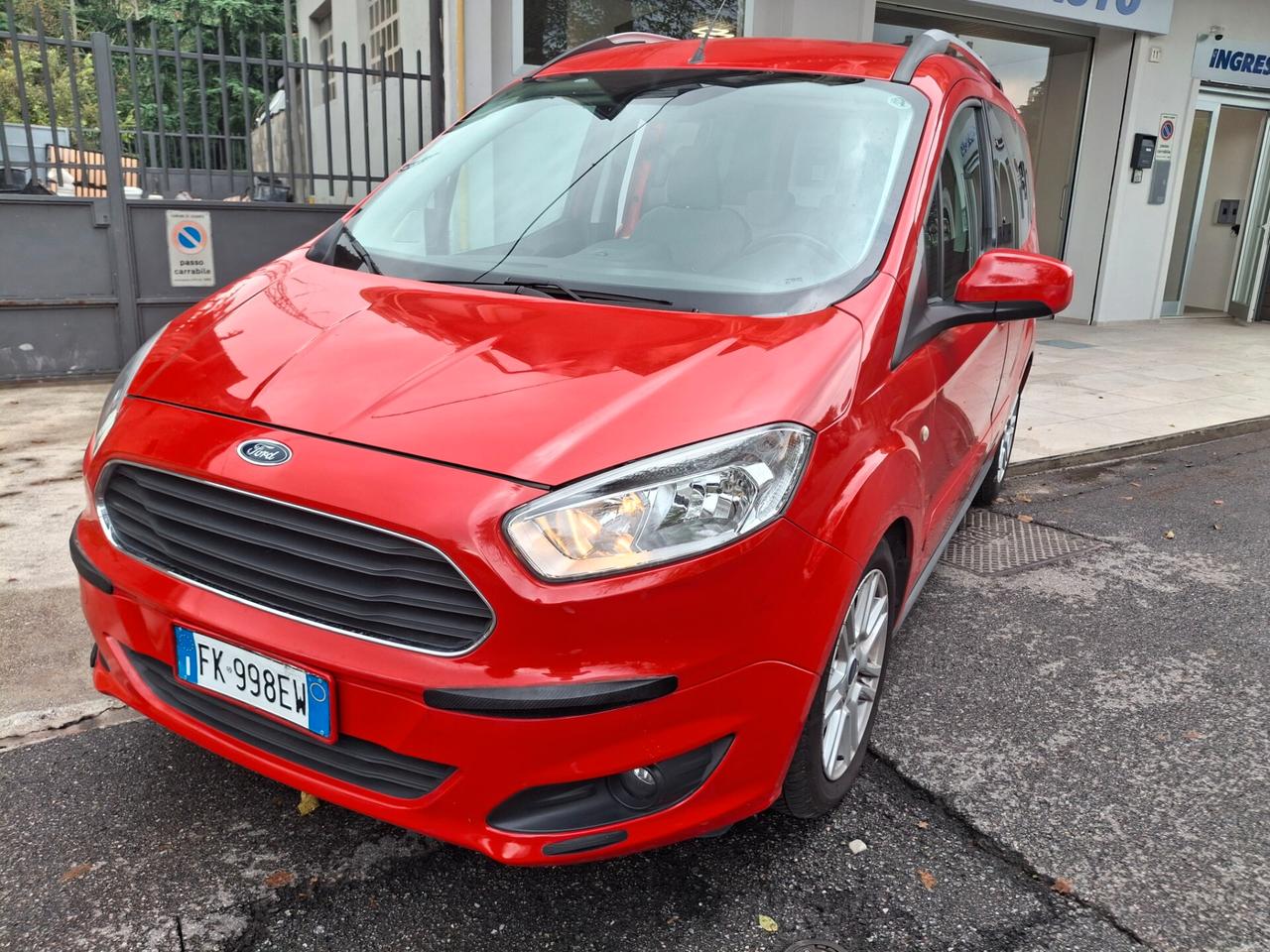 Ford Tourneo Courier 1.0 EcoBoost 100 CV Plus benzina
