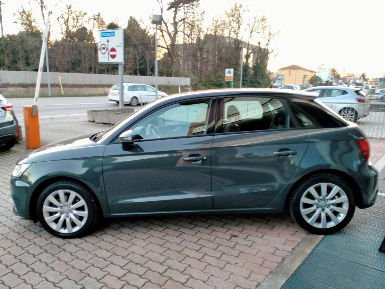 Audi A1 1.6TDI SPORTBACK 116CV E6 S.TRONIC 7M METAL PLUS