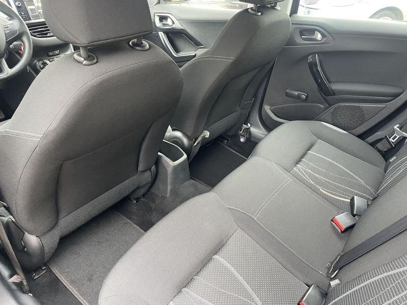 Peugeot 208 208 5p 1.2 puretech Active IDONEA NEOPATENTATI