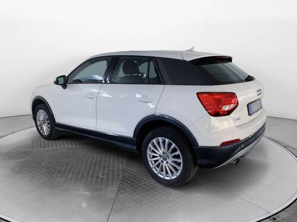 Audi Q2 1.0 TFSI Business S tronic