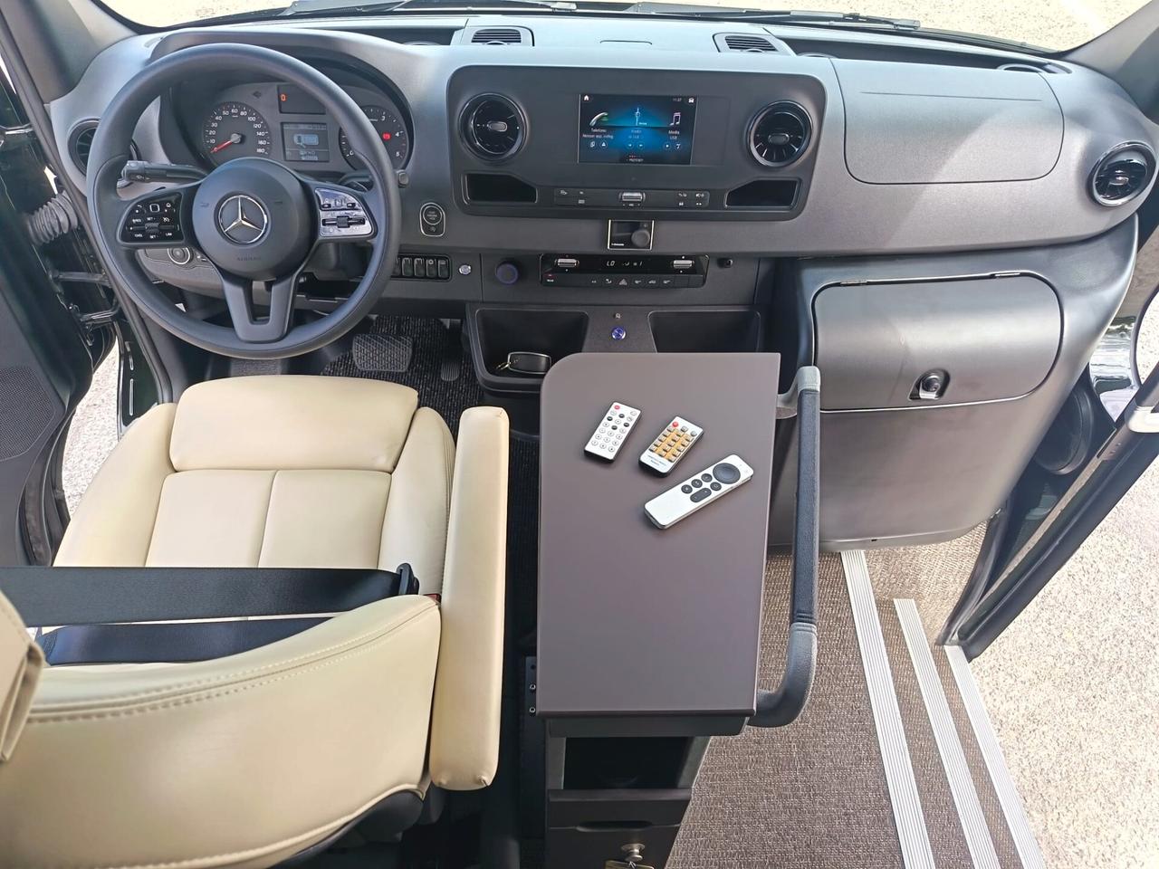Mercedes-benz Sprinter K37/35 319 CDI RWD TN Tourer