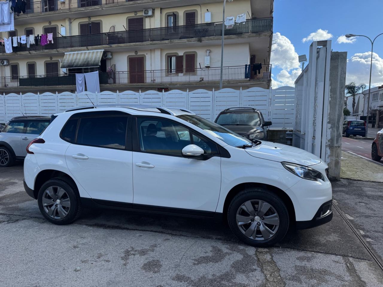 Peugeot 2008 1.5 DIESEL 100CV 2019