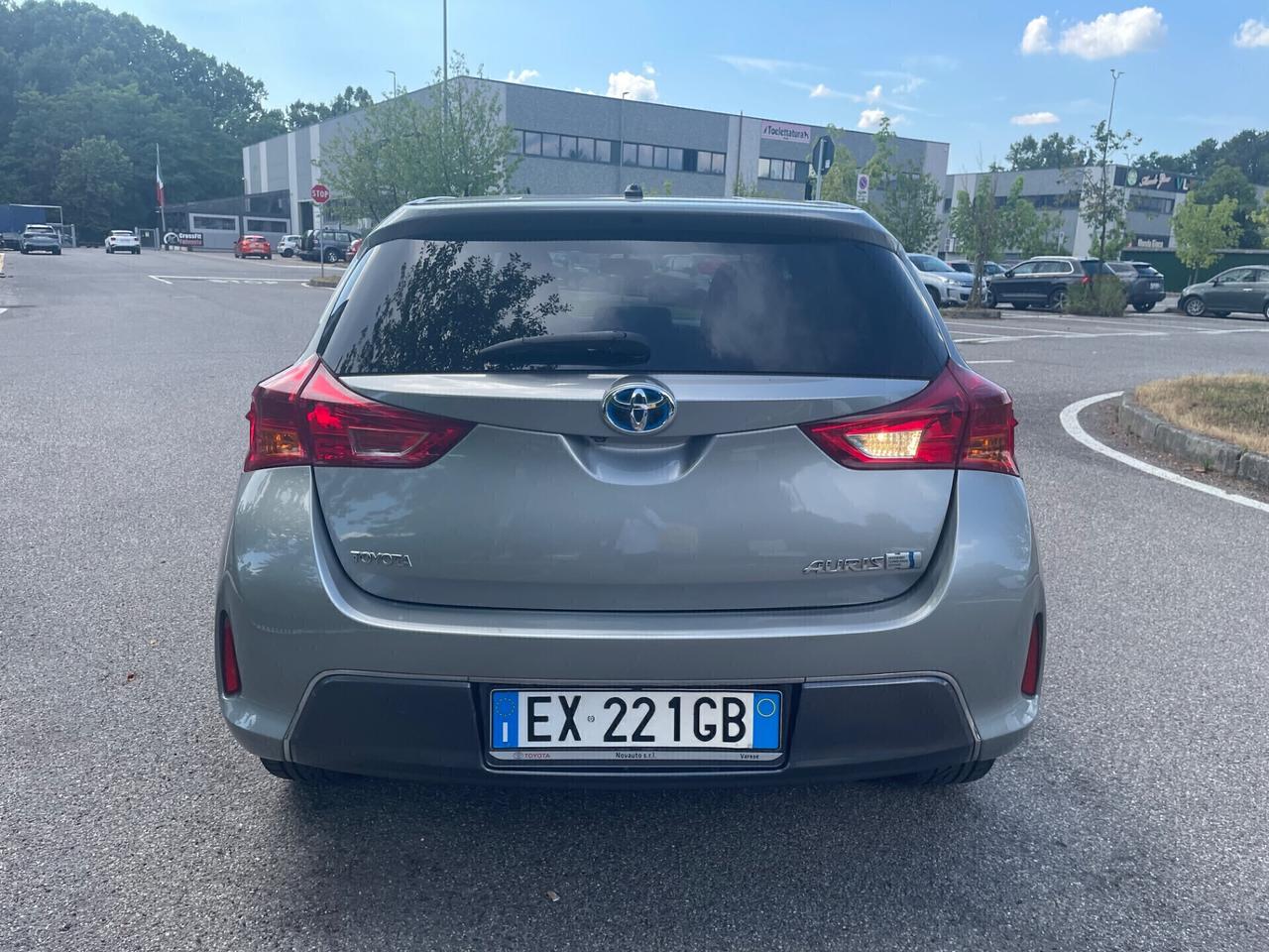 Toyota Auris 1.8 Hybrid*Neopatentati*Solo 105000km*