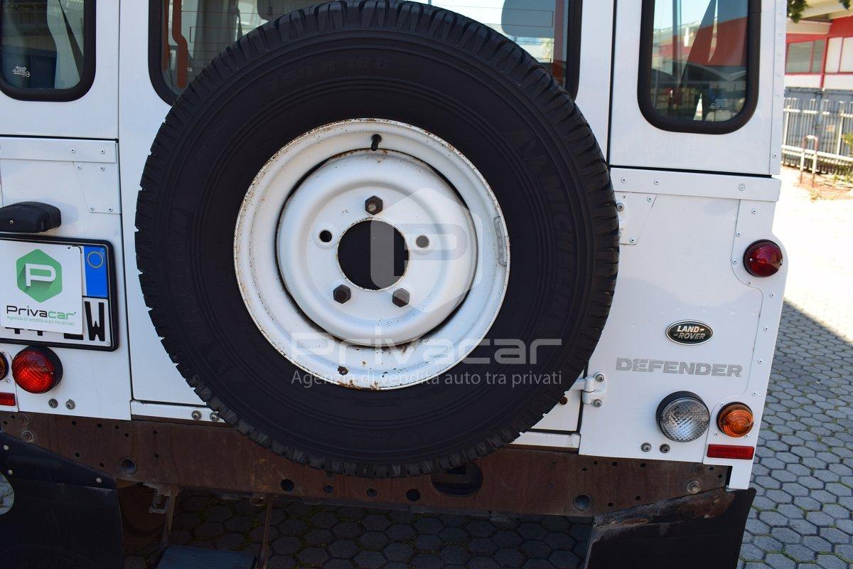 LAND ROVER Defender 90 2.2 TD4 Station Wagon N1