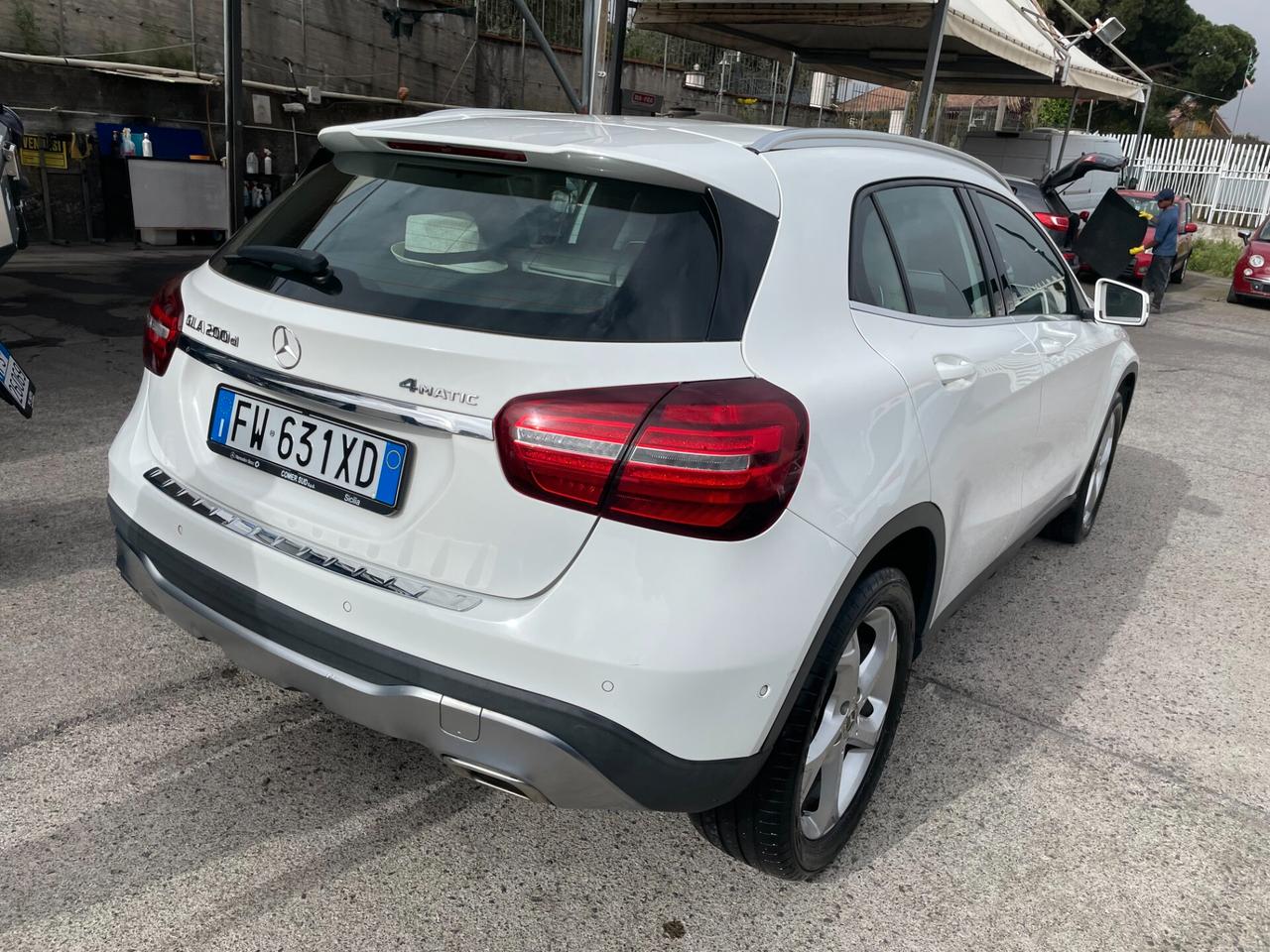 Mercedes-benz GLA 200 d Automatic 4Matic Sport