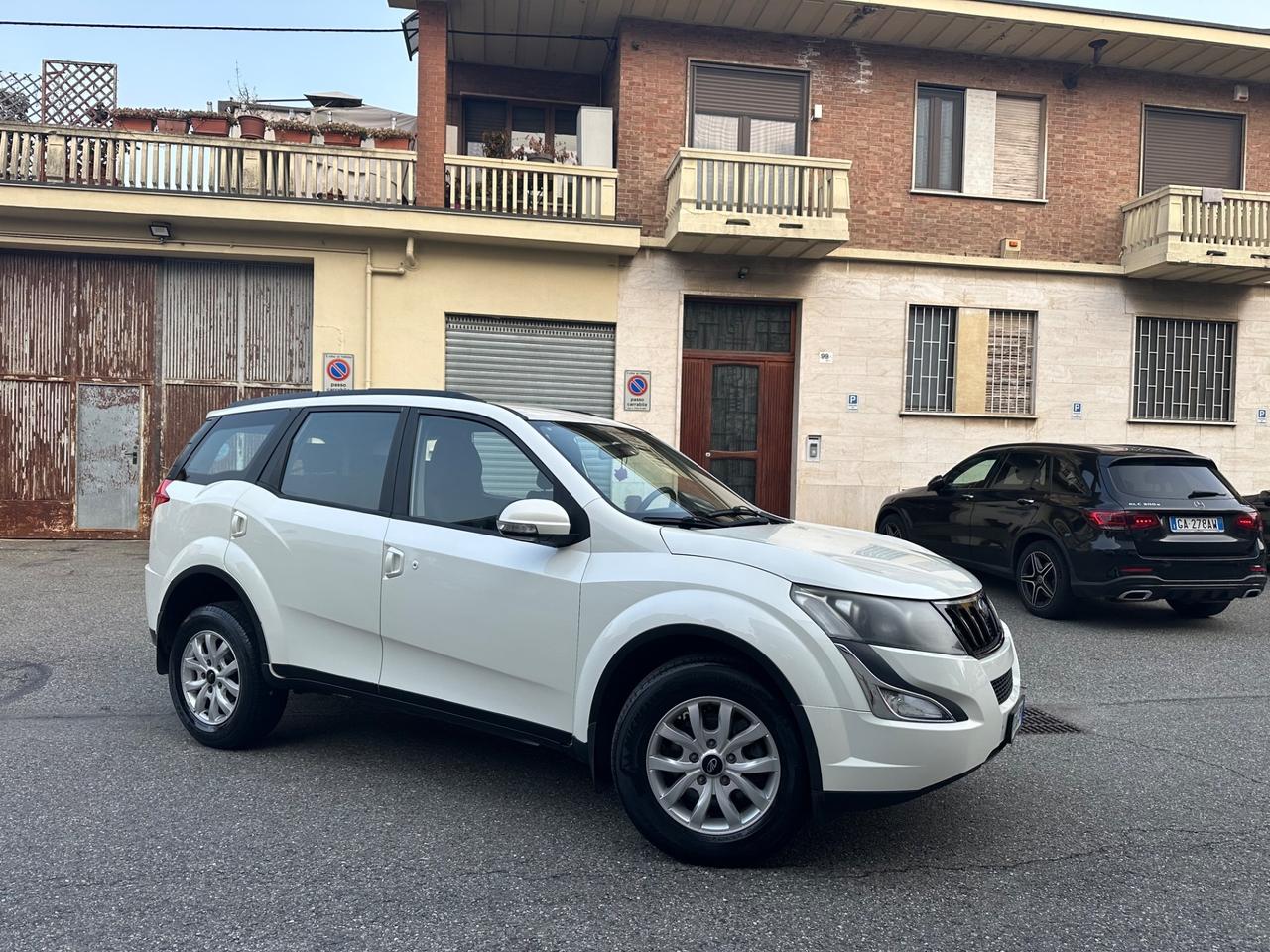 Mahindra XUV500 2.2 16V FWD W6 4x4 pochi km