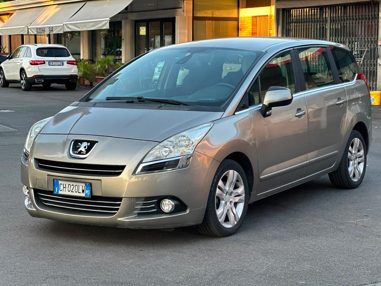 Peugeot 5008 1.6 HDi 110CV Tecno