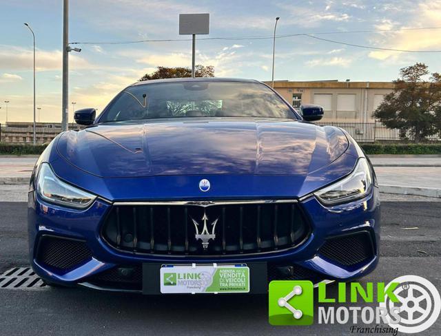 MASERATI Ghibli 330 CV MHEV Gransport