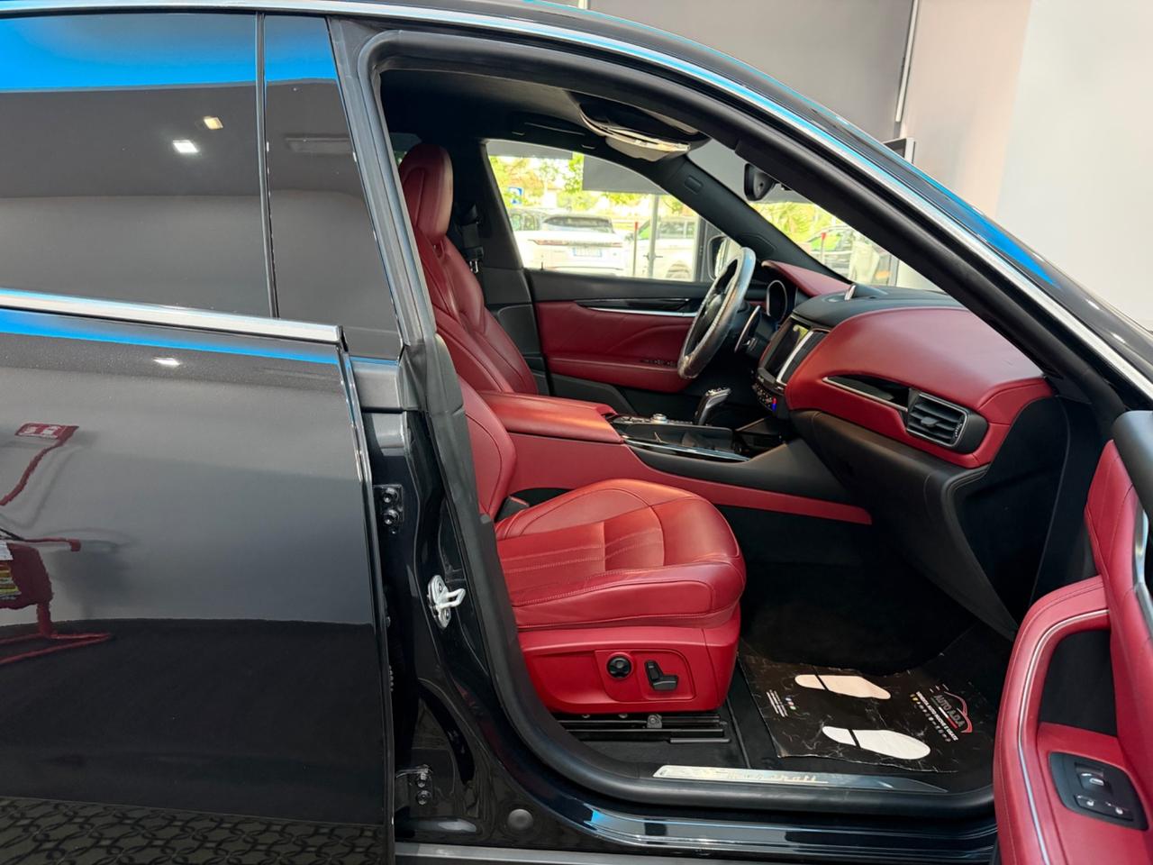 Maserati Levante V6 AWD Gransport