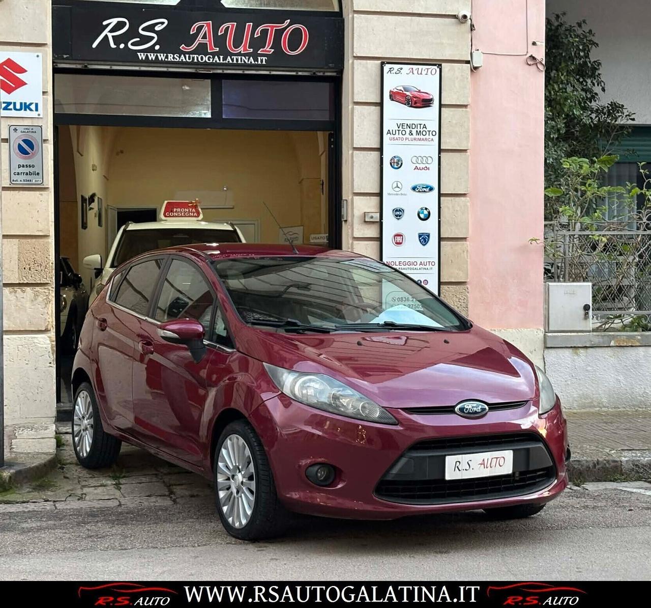 Ford Fiesta 1.4 5 porte GPL Titanium