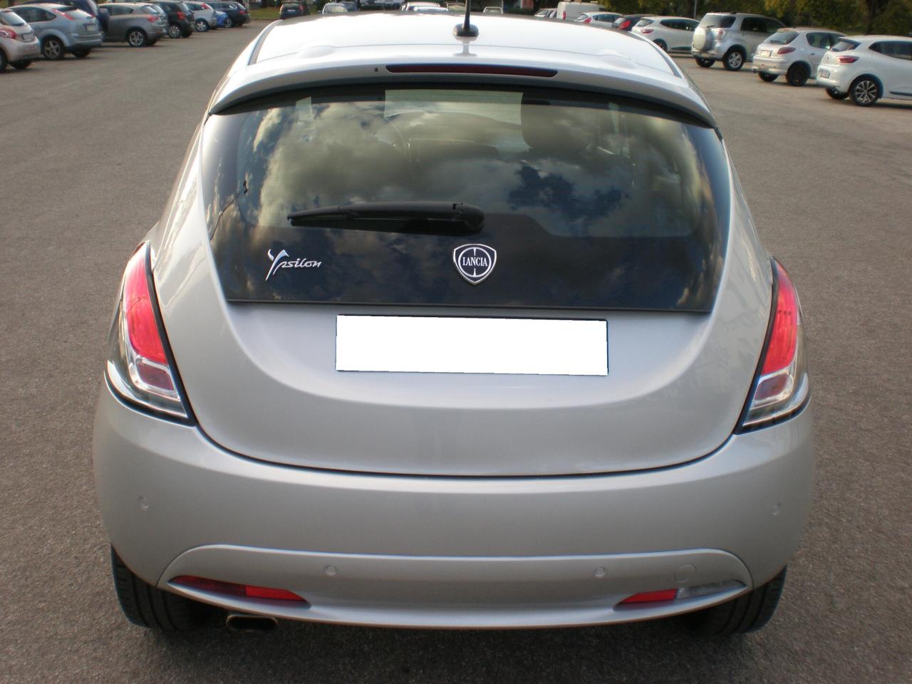 Lancia Y 1.2, pochi km, “LEGGERE BENE ANNUNCIO”