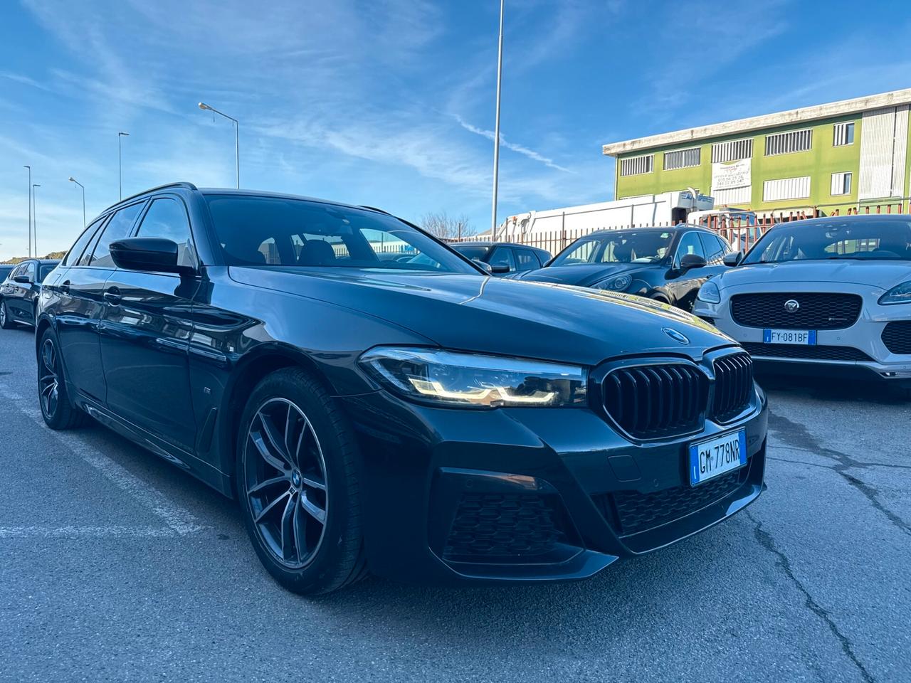 BMW 520 Touring LCI 520d Touring mhev 48V Msport auto
