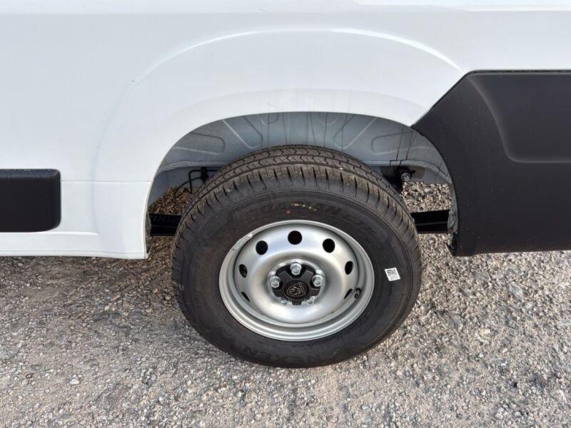 Peugeot Boxer Boxer 335 2.2 BlueHDi 140 S&S PLM-TA Furgone