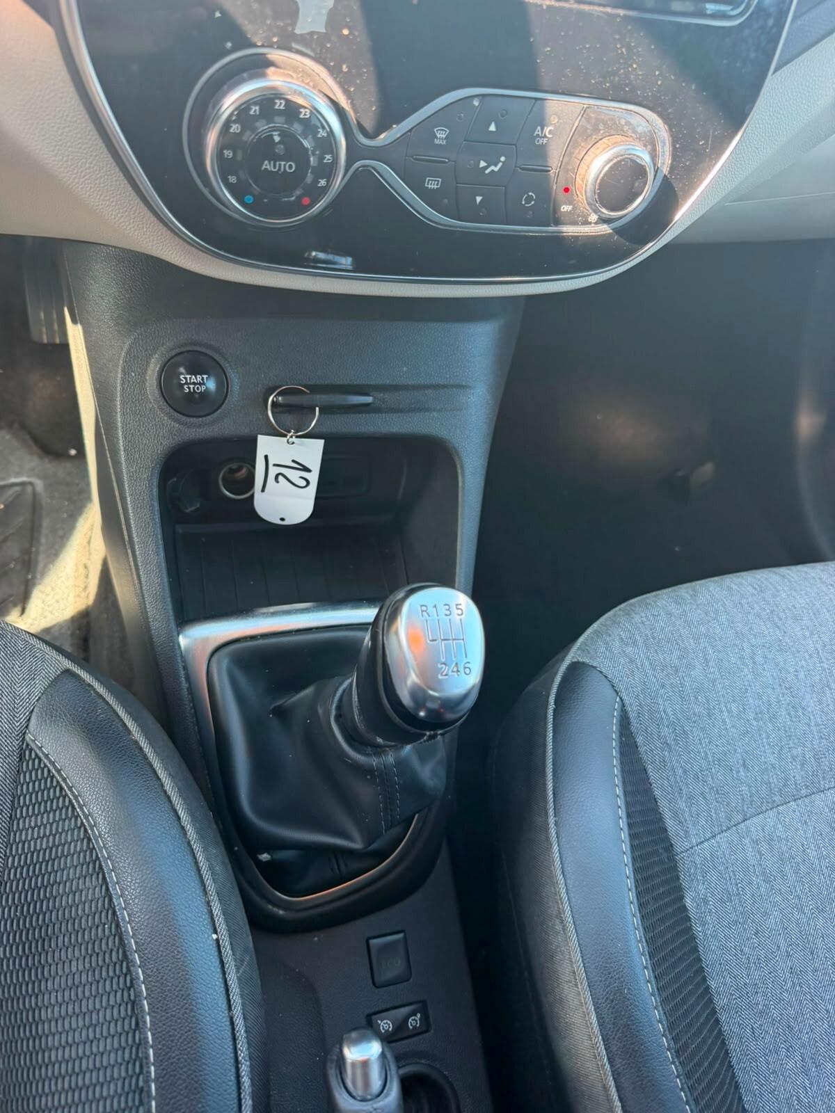 Renault Captur dCi 8V 110 CV Start&Stop Energy Initiale Paris