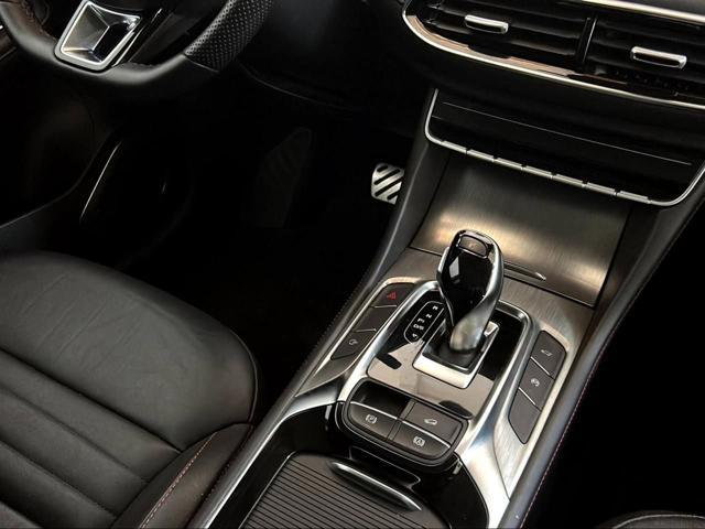 MG HS 1.5T-GDI AT Luxury