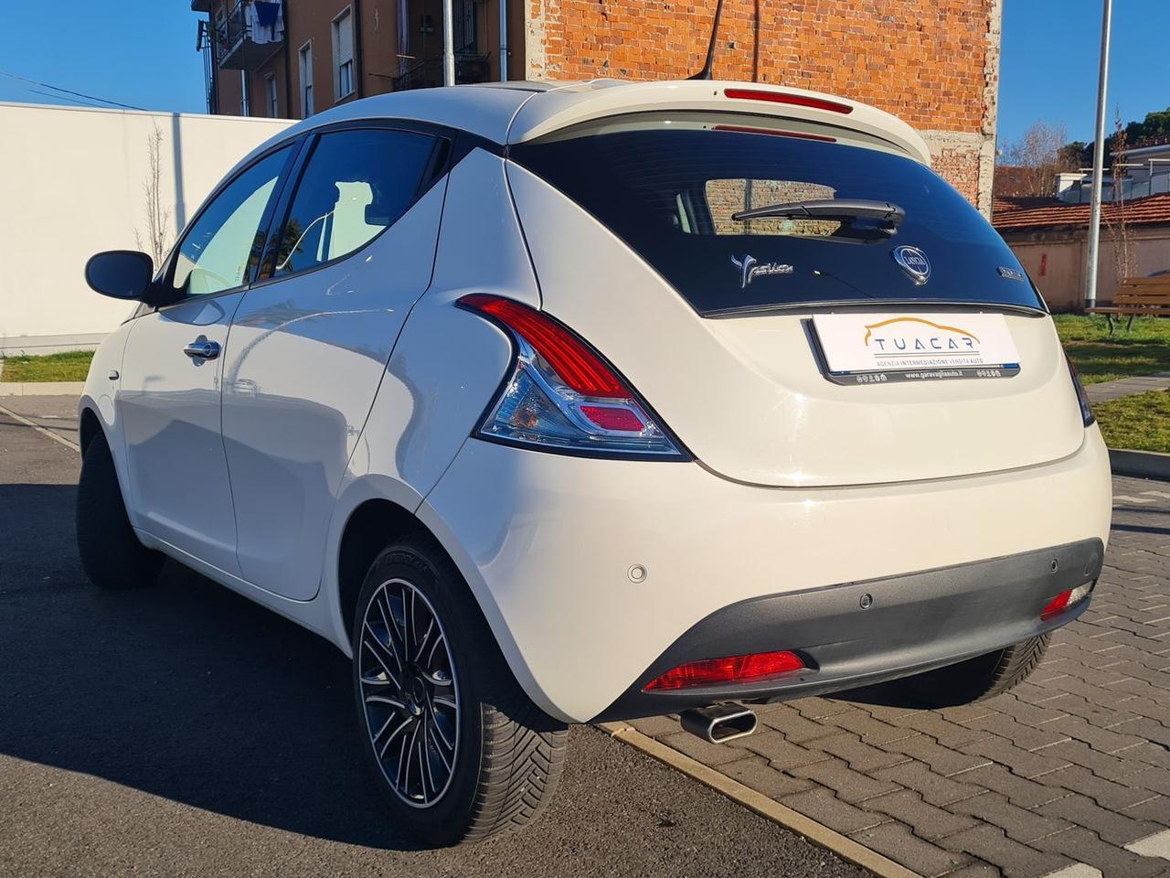 Lancia Ypsilon 1.0 FireFly MHEV Gold #8247