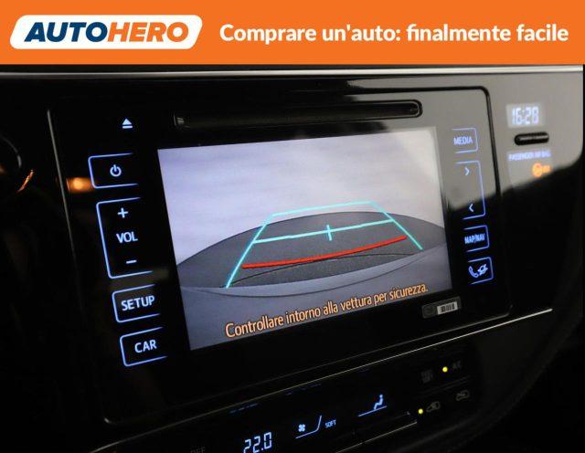TOYOTA Auris 1.8 Hybrid Black Edition
