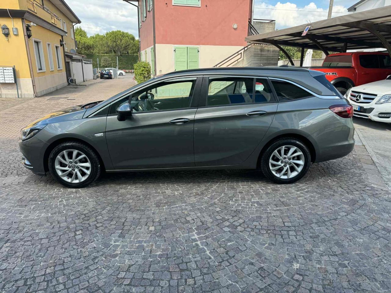 Opel Astra 1.6 CDTi 110CV Start&Stop Sports Tourer Business