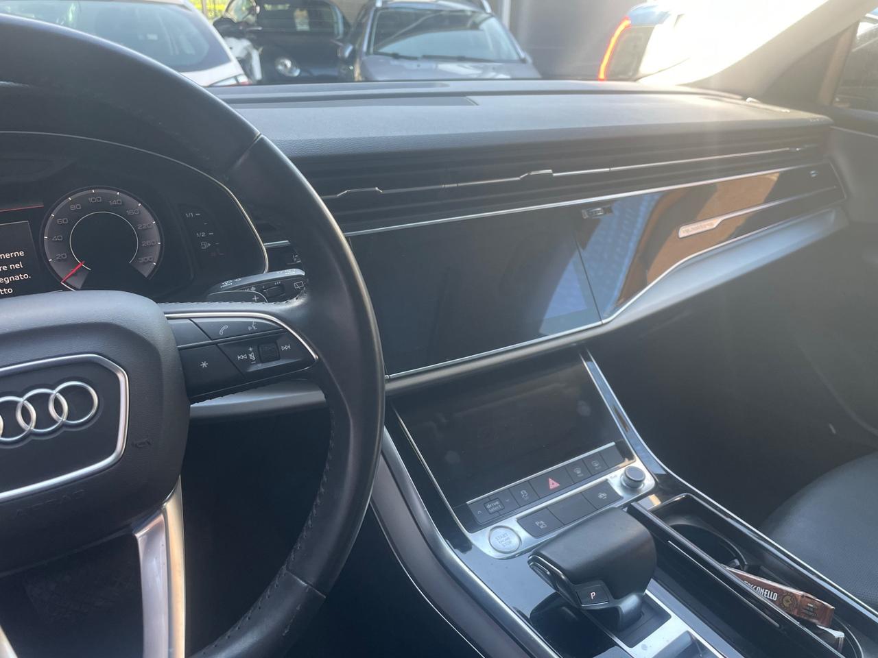 Audi Q8 50 TDI 286 CV quattro tiptronic Sport