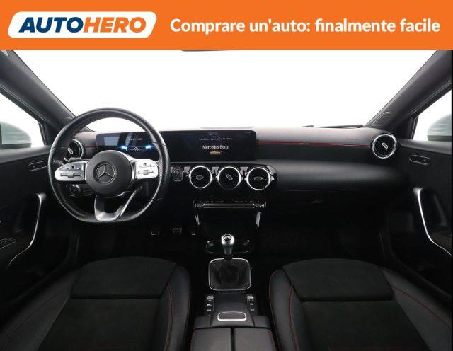 MERCEDES-BENZ A 180 Sport