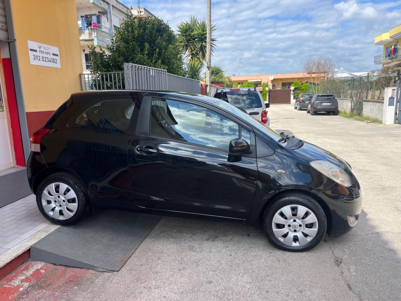 Toyota Yaris 1.0 3 porte