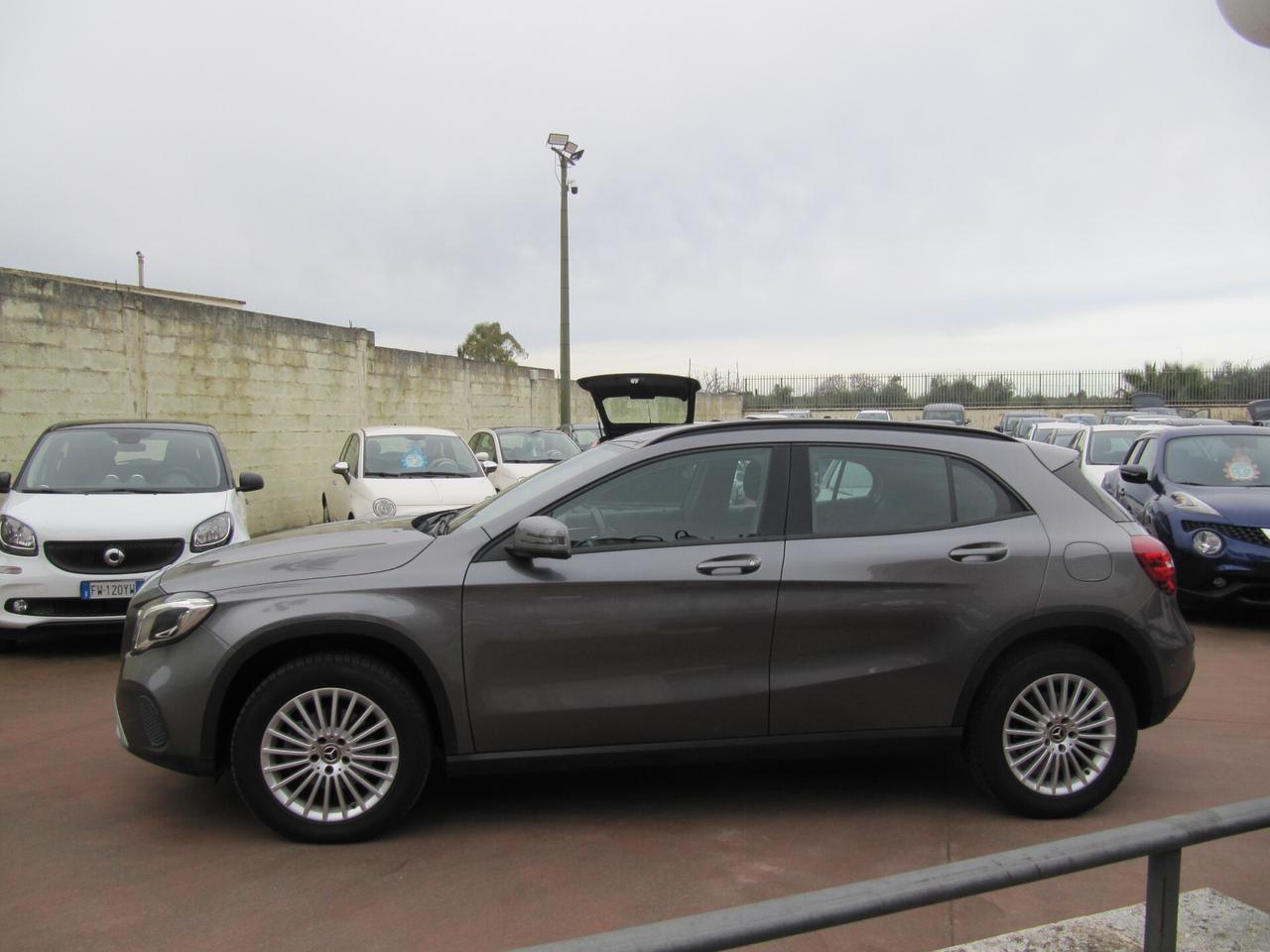Mercedes-benz GLA 200 d Automatic Business Extra
