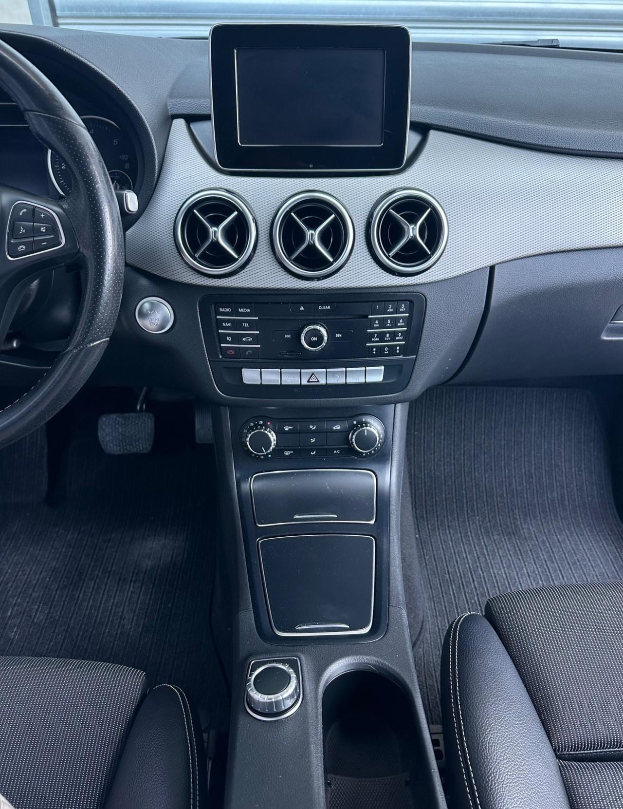 Mercedes-Benz B 180d 1.5 109cv Automatic Premium