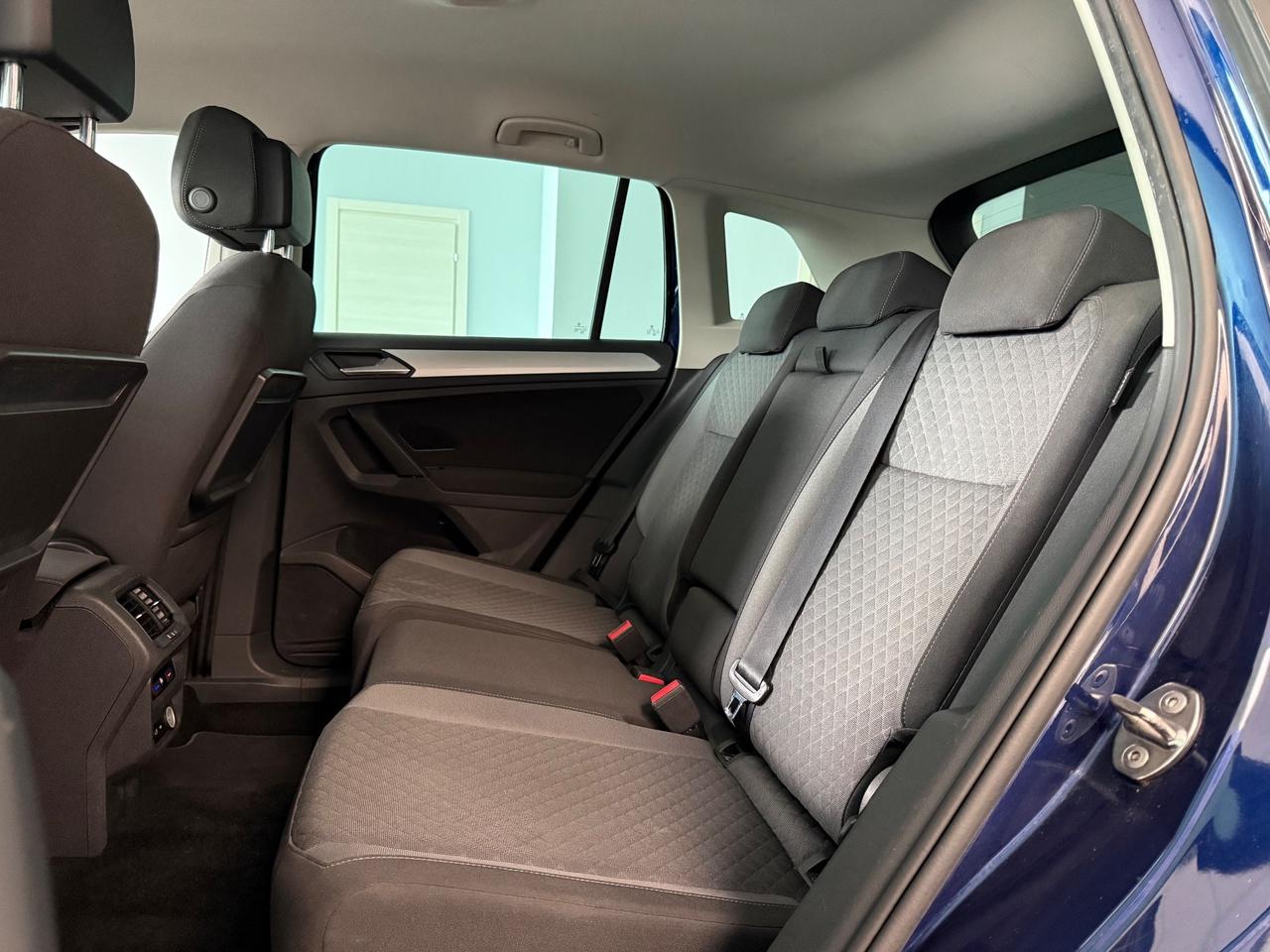 Volkswagen Tiguan 2.0 TDI 150 Cv DSG Sport BlueMotion Technology bb