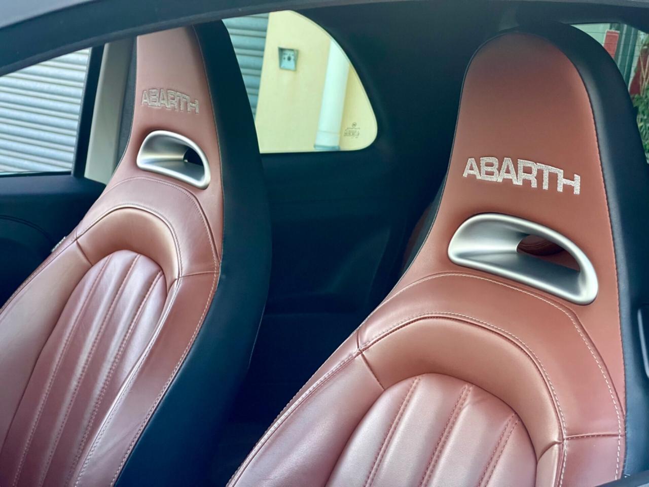 Abarth 595 1.4 Turbo T-Jet 145 CV CAMPOVOLO 29.000KM