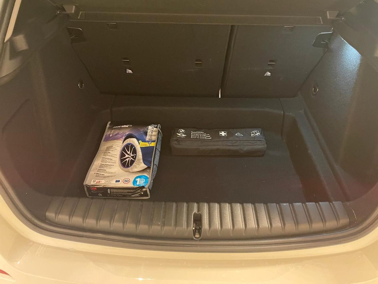 Bmw 118 118i luxury full led OK NEOPATENTATI